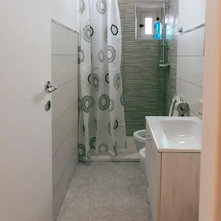 Le Delle Rose Apartment Civitavecchia